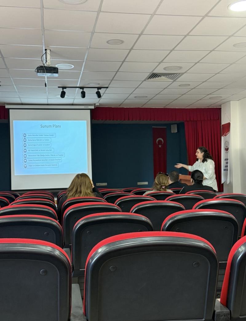 Bölümümüz Akademisyenleri MEB Akademi Yönetici Yetiştirme Programı'nda Eğitim Verdi